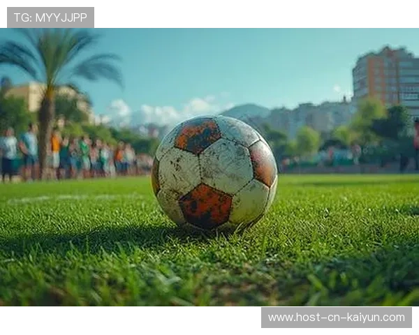 绿茵场上新技术应用，助推中国足球绿色发展，绿茵足球队的含义